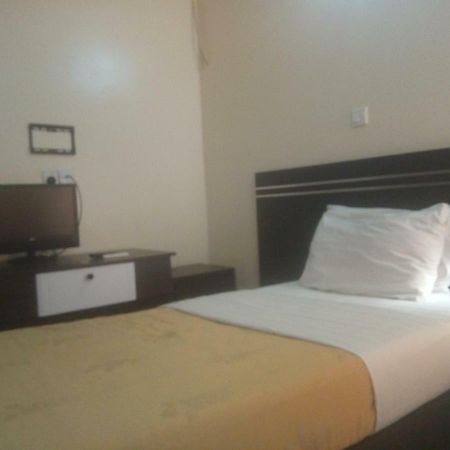 Babcock Guest House Mobushipe Екстер'єр фото