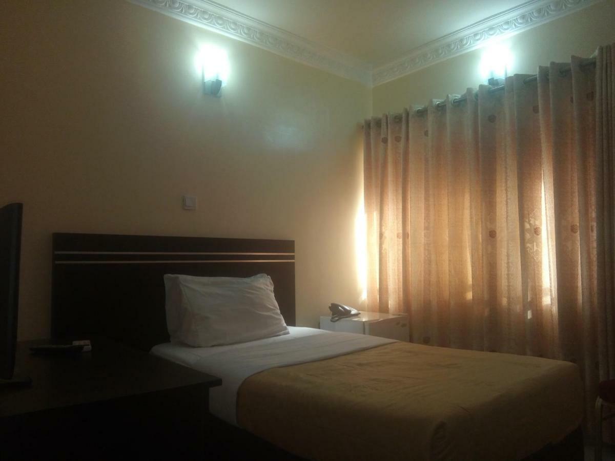 Babcock Guest House Mobushipe Екстер'єр фото