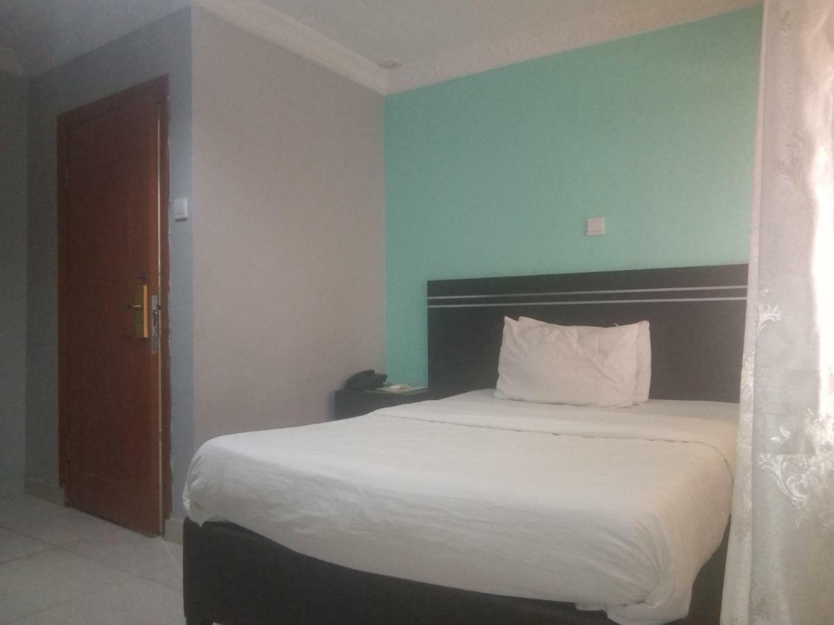 Babcock Guest House Mobushipe Екстер'єр фото